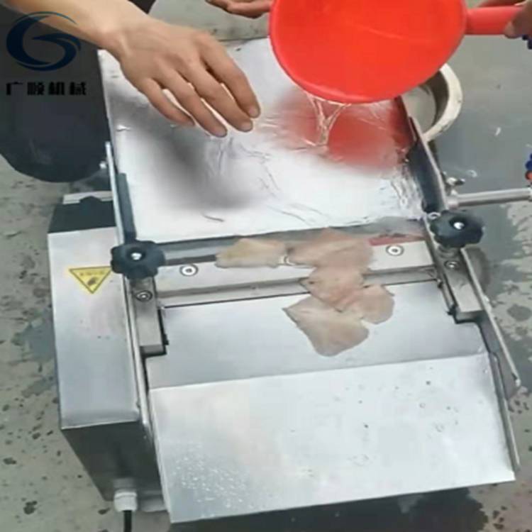 电动鱿鱼海淡水鱼去皮机