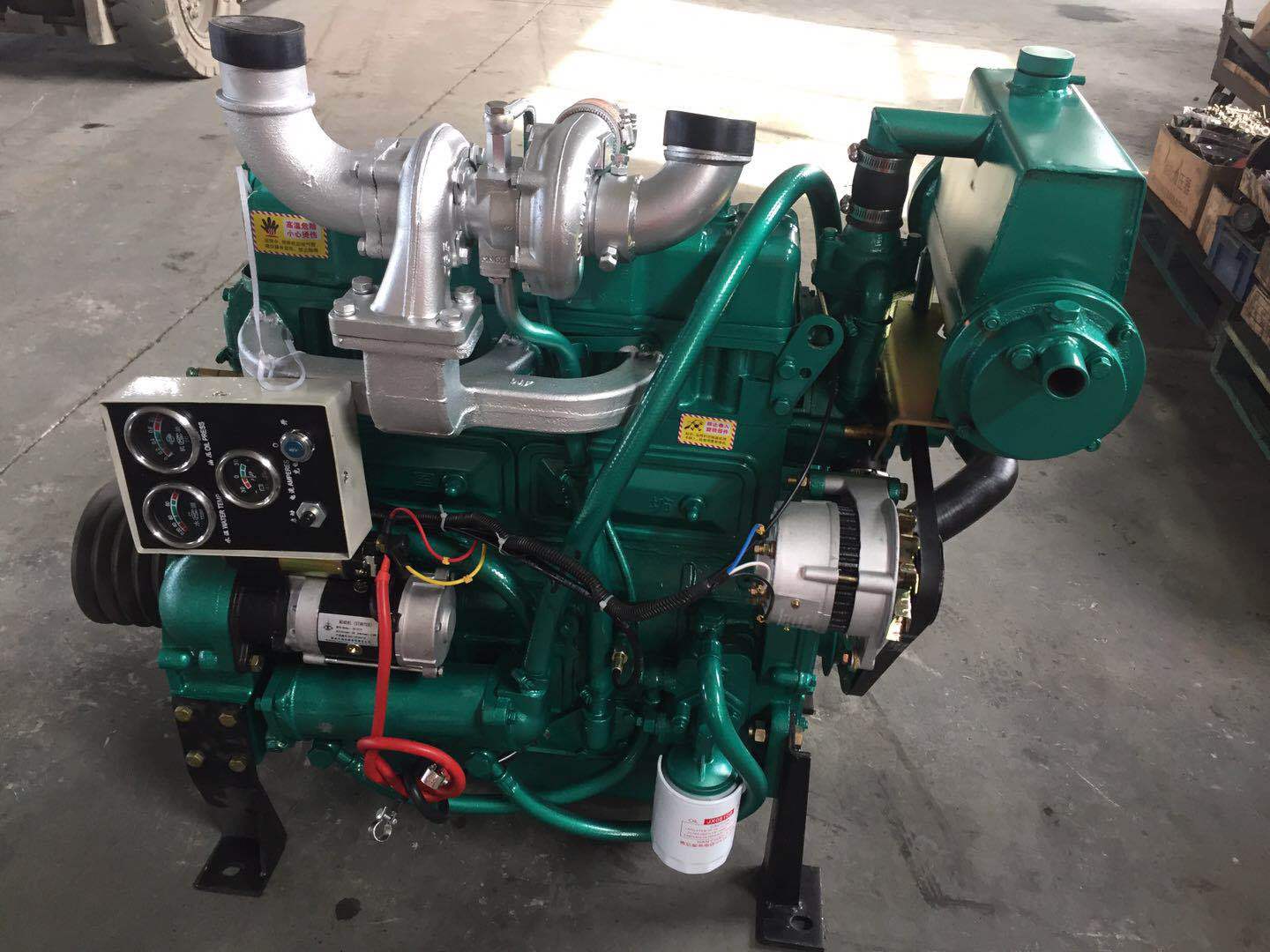 温州ZH4102ZC带涡轮增压柴油机 小型渔船用70马力52千瓦柴油机