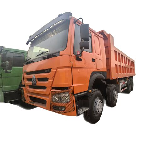 371马力前四后八渣土翻斗车