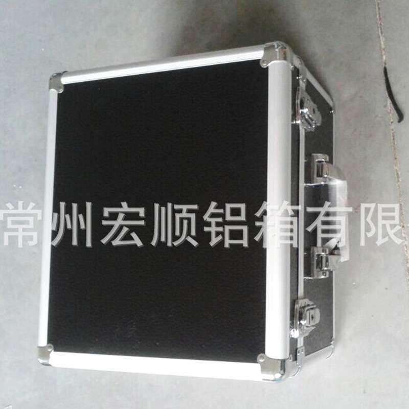 出售铝合金展示箱 道具设备箱 铝合金真铝皮仪器设备铝箱手提