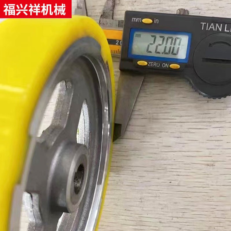 6寸实心轮子手推板车轮4寸万向刹车轮子中型脚轮3寸铁芯橡胶轮