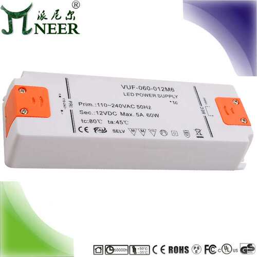 质保3年 符合认证 塑料壳 60W 12V高功率因数 开关电源 薄LED驱动