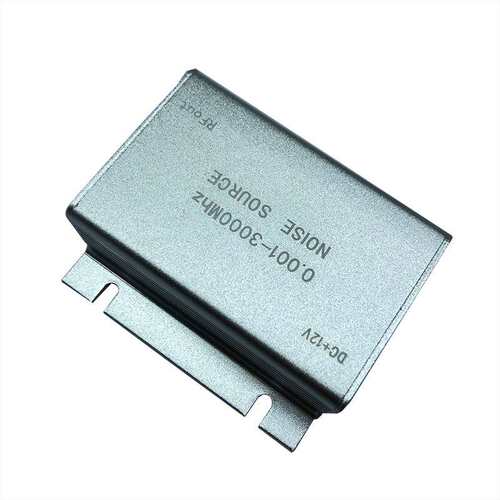 噪音源 noise source简易频谱跟踪源DC12V供电 0.001-3000mhz外壳