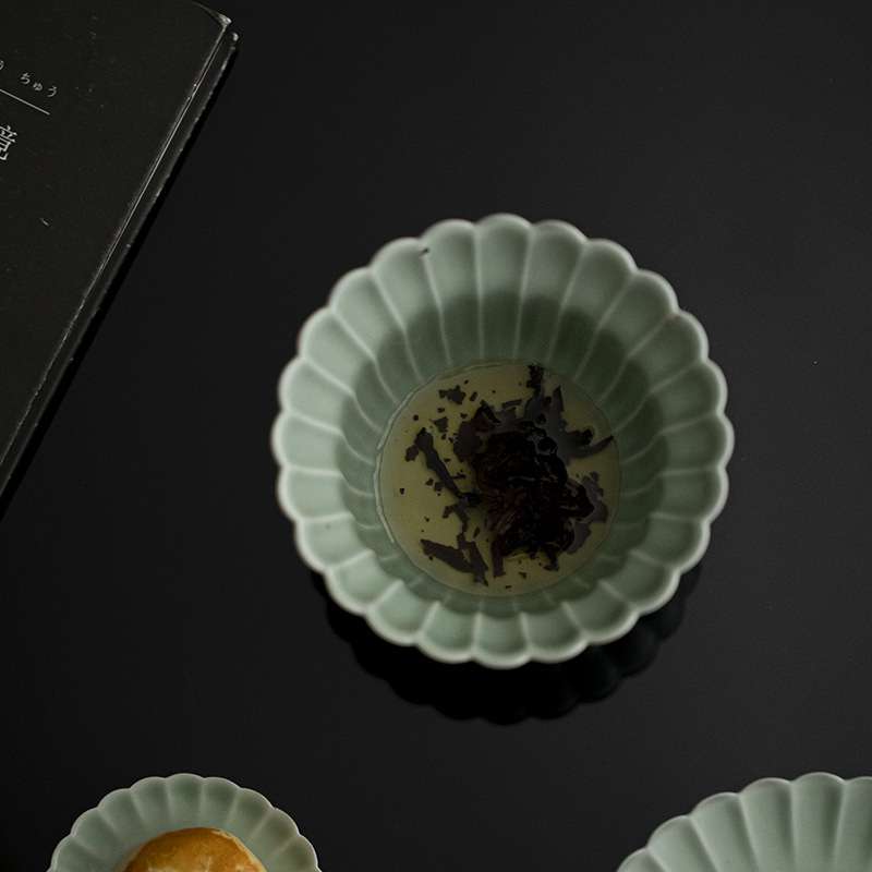 墨己 豆青汝釉筋纹菊瓣建水茶道配件仿宋菊口水盂茶席收纳废水缸