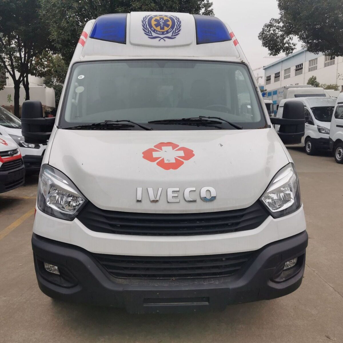 依维柯欧胜柴油120急救车现车
