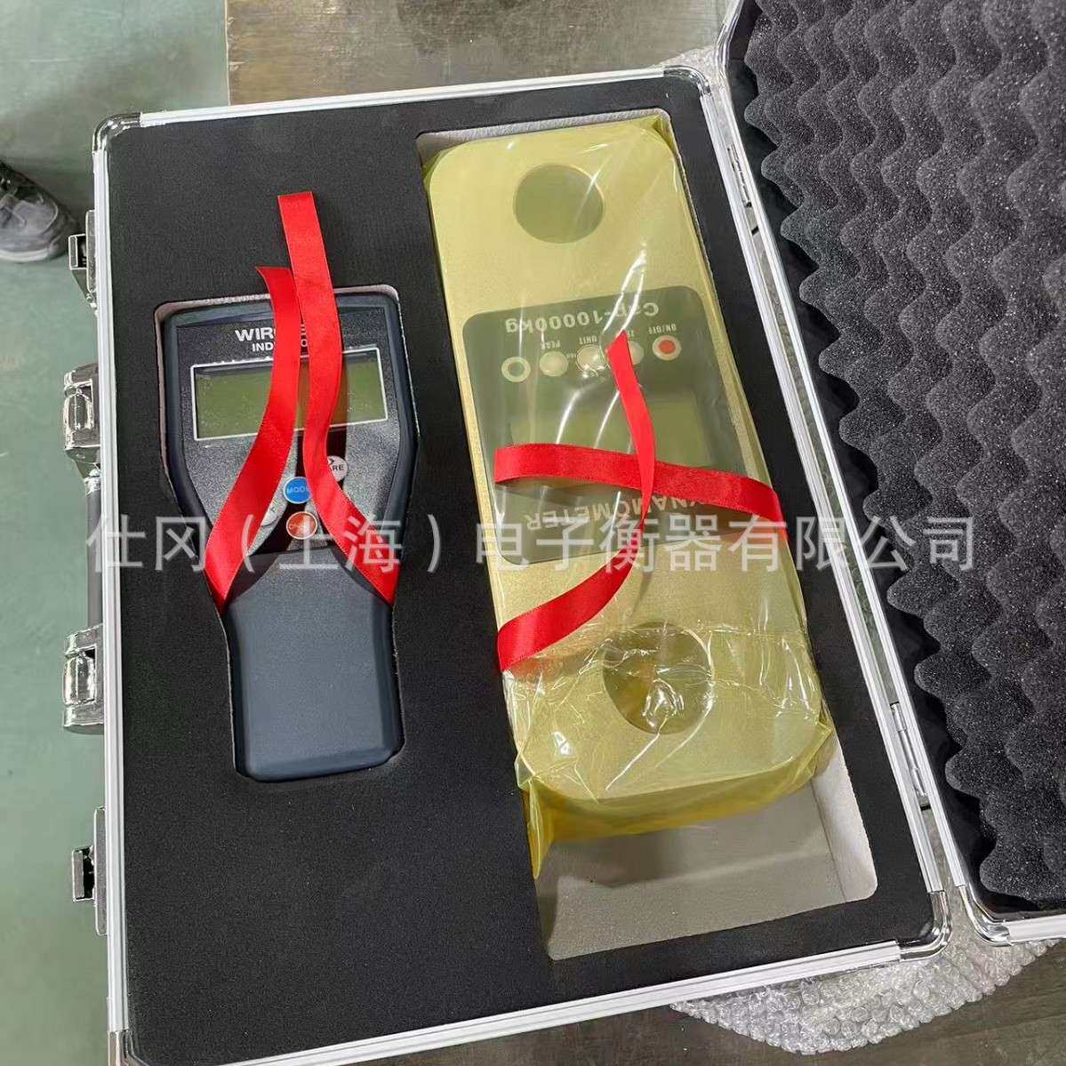 加拿大用数显电子测力计英文CAP10000kg电子拉力计卸扣无线双显表