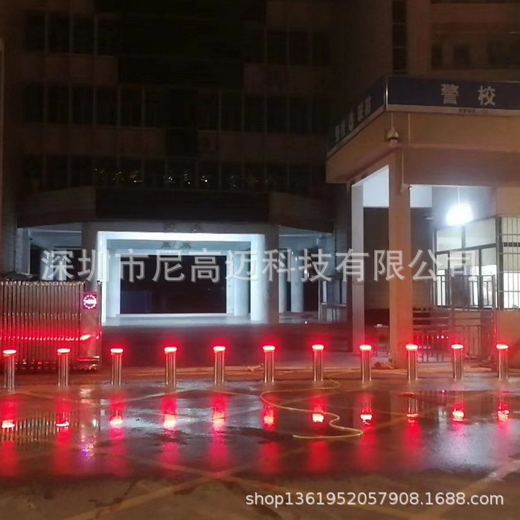 LED警示灯全自动升降不锈钢路桩