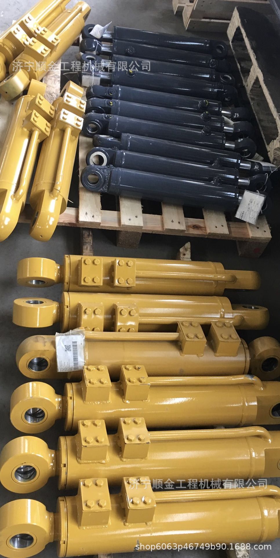 DL503装载机转斗动臂油缸