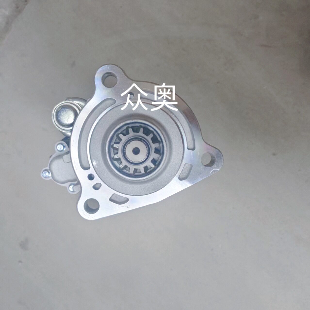 适用奔驰卡车起动机A0071510501 A0071514601 M009T83672马达