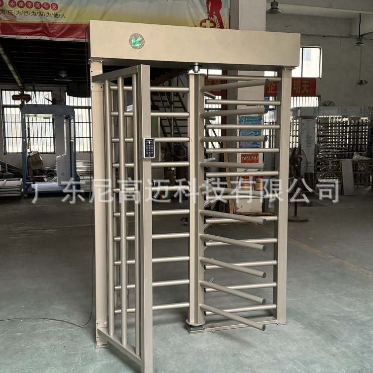 小区工地全高转闸贵州六盘水工厂人脸识别烤漆栅栏电控智能旋门