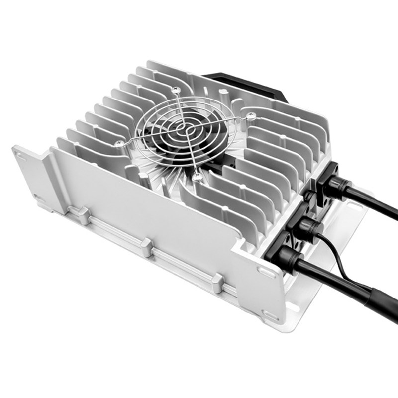 2000W72V25A磷酸铁锂充电48V车载便携式防水级电池充电器供应