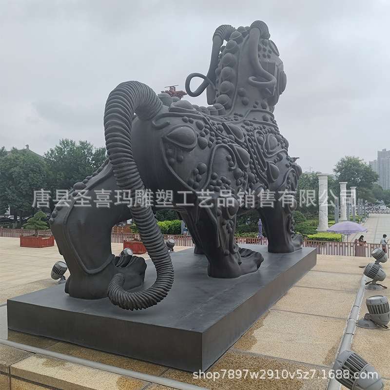 大型铸铜貔貅雕塑厂家铜雕古代神兽瑞兽招财貔貅酒店门口公司摆件