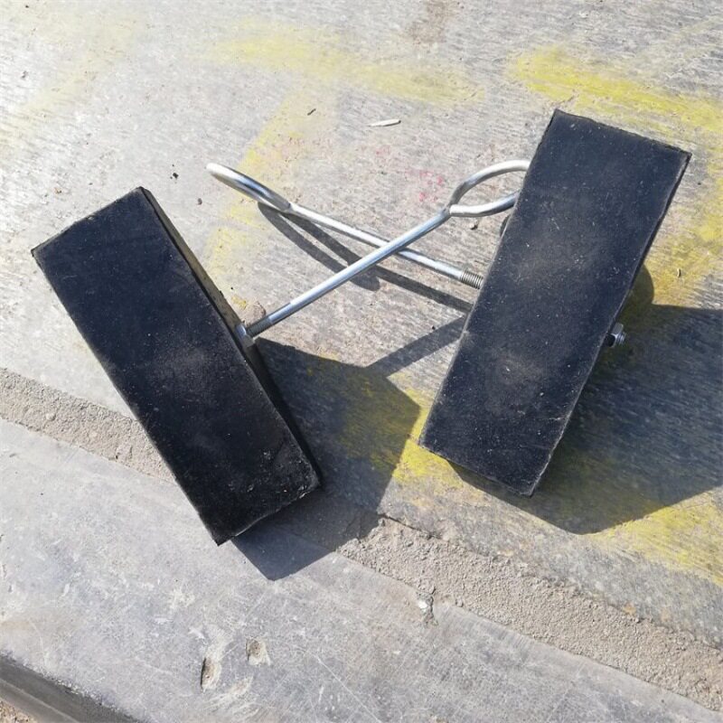 防止溜车止轮器双面橡胶齿轮器铁路轨道高弹性橡胶阻止器