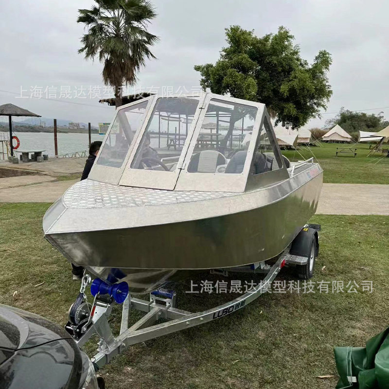 公园景区水上娱乐项目小快艇卡丁船载人钓鱼船电动船