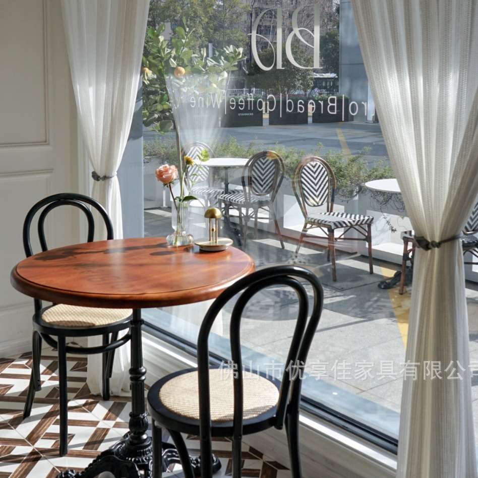 复古咖啡厅桌子实木西餐厅面馆酒店餐饮店方桌酒吧商用洽谈小圆桌