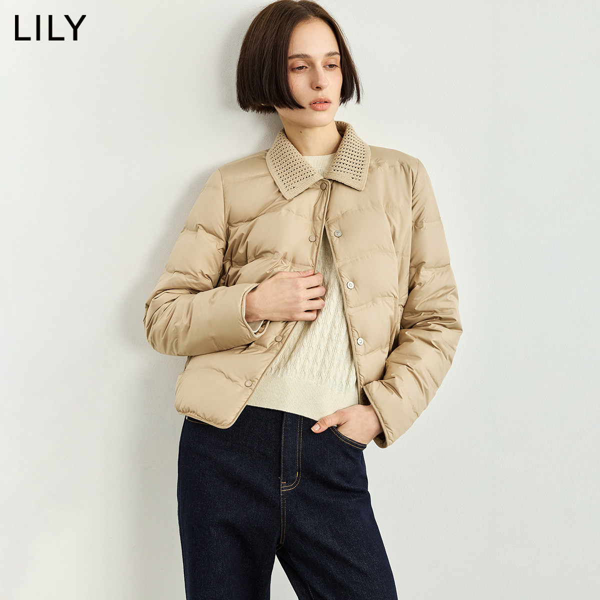 LILY2026冬新款复古拼接针织翻领90鸭绒休闲通勤薄款羽绒服外套女