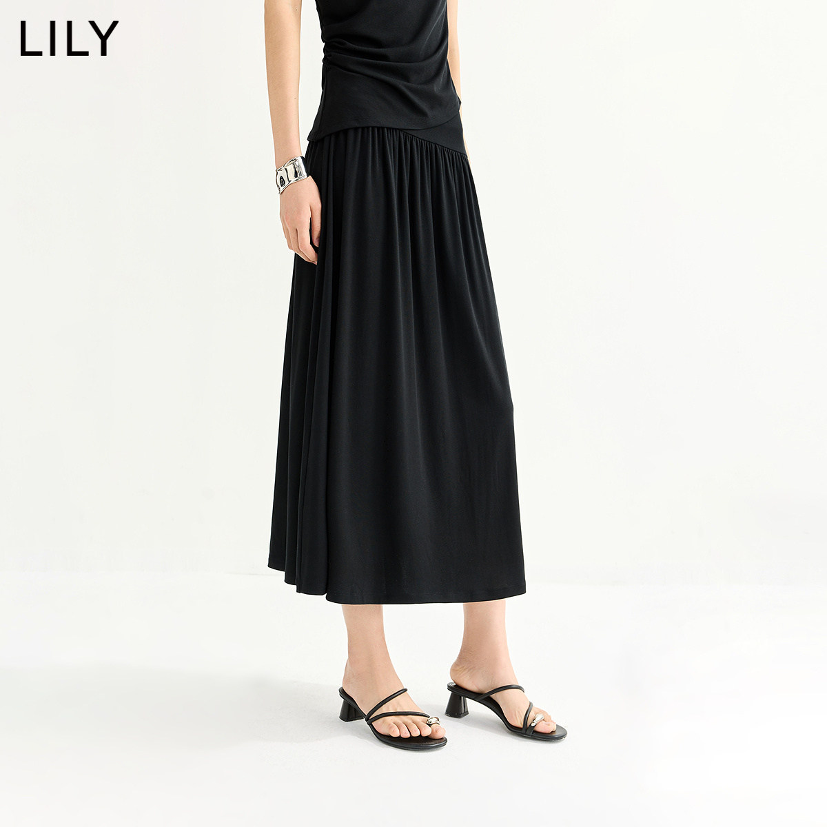 LILY2026夏新款莫代尔混纺复古垂感气质通勤纯色A字半身裙女长款