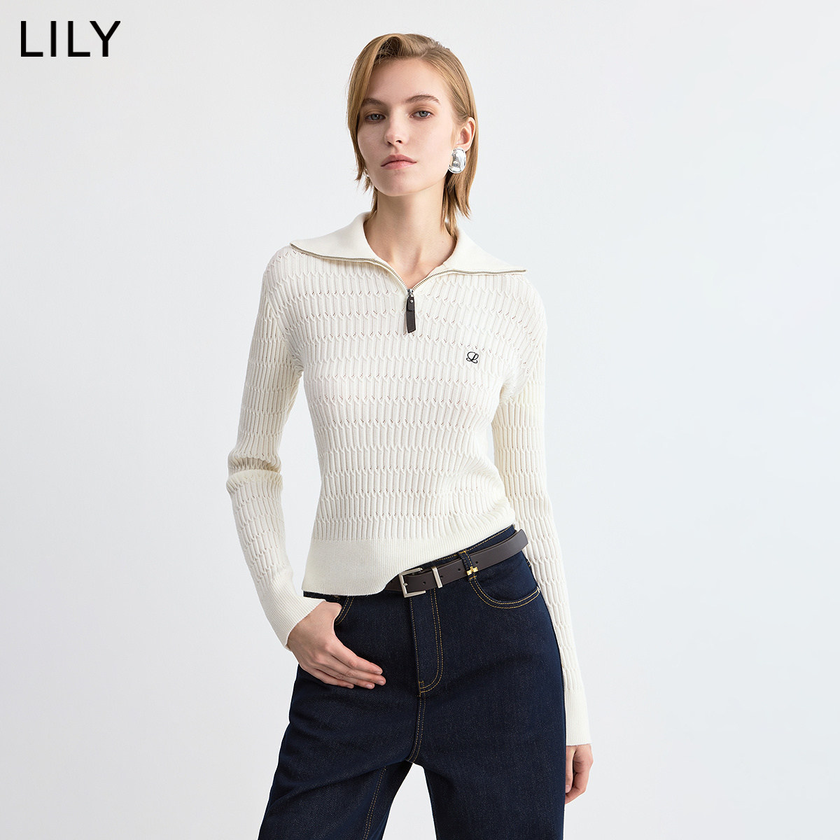 LILY2026冬新款女装学院风POLO领绞花镂空通勤白色套头针织衫毛衣