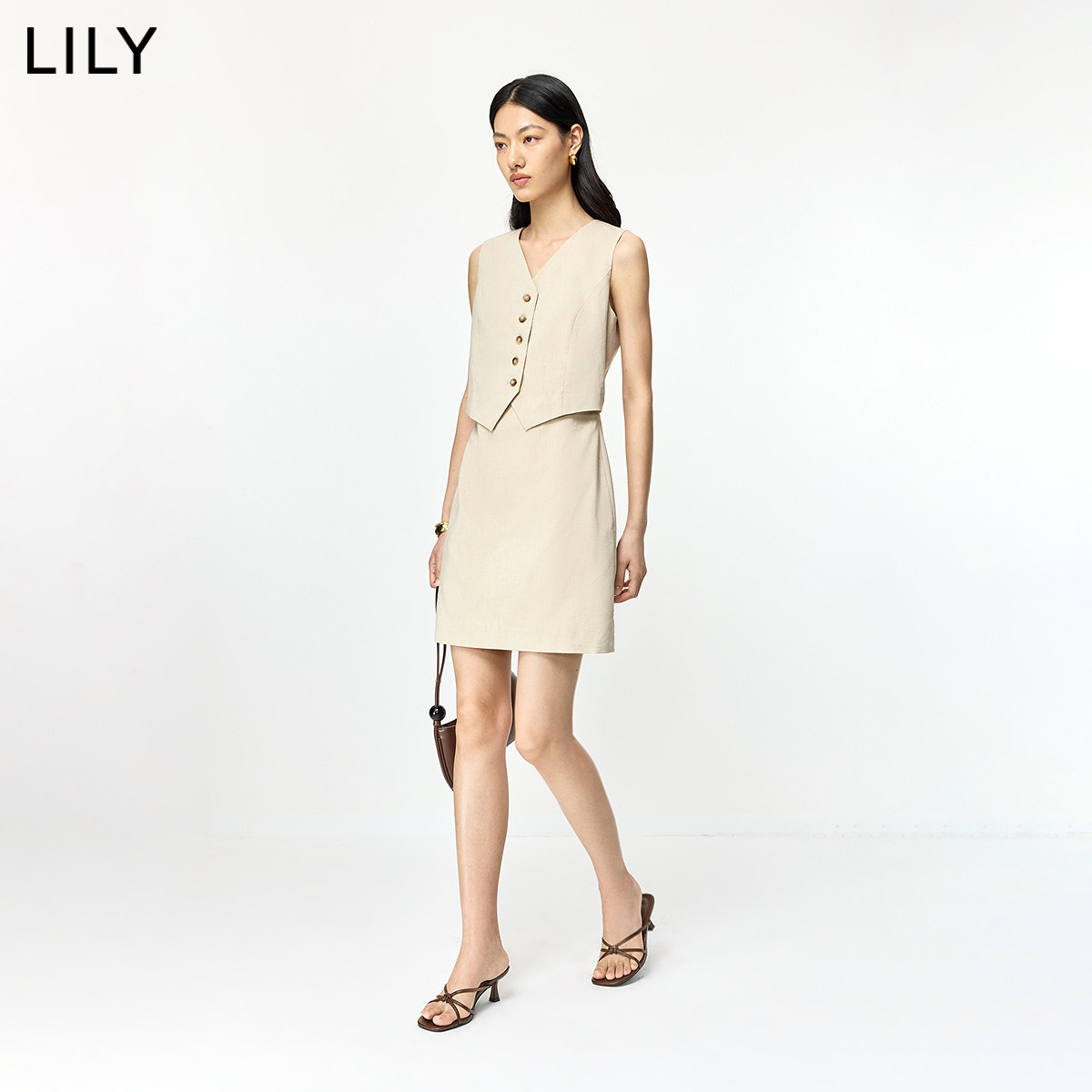 LILY2026夏新款莱赛尔亚麻混纺老钱风V领无袖马甲连衣裙直筒裙女
