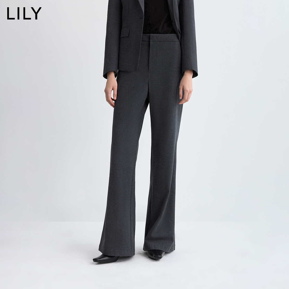 LILY2026冬新款复古简约暖感垂感轻商务休闲通勤百搭微喇裤女长裤