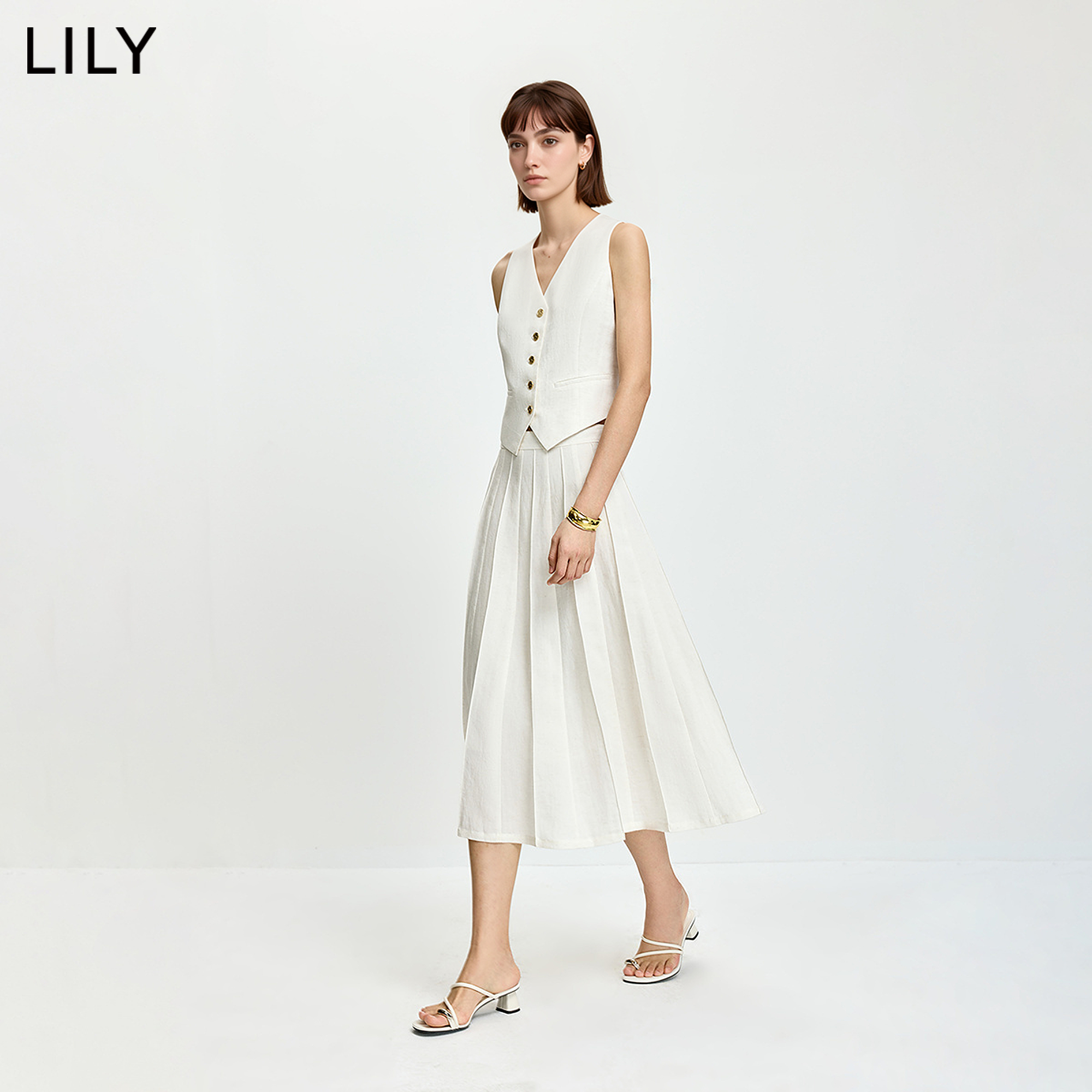 LILY2026夏新款女装莱赛尔亚麻混纺无袖V领收腰米白色马甲连衣裙