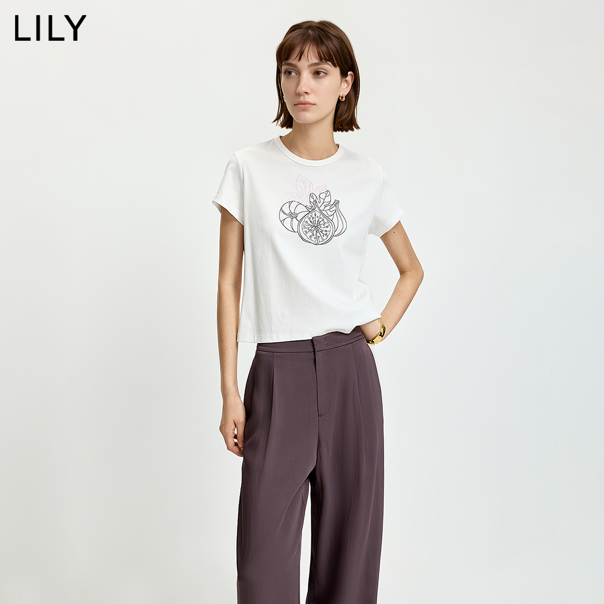 LILY2026夏新款莫代尔棉混纺简约撞色印花绣花圆领白色短袖T恤女