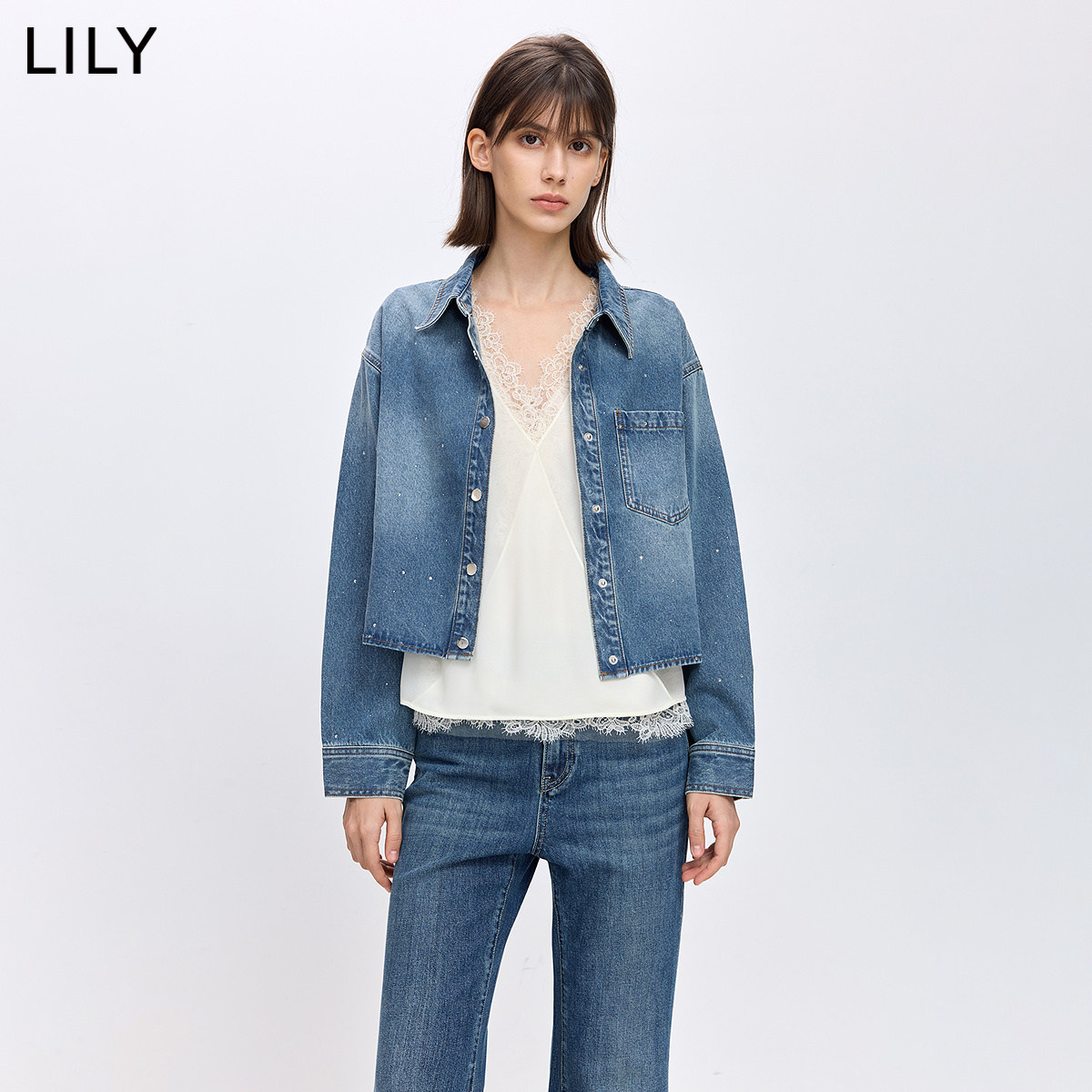 LILY2026春新款复古烫钻满天星休闲气质通勤衬衫式短款牛仔外套女