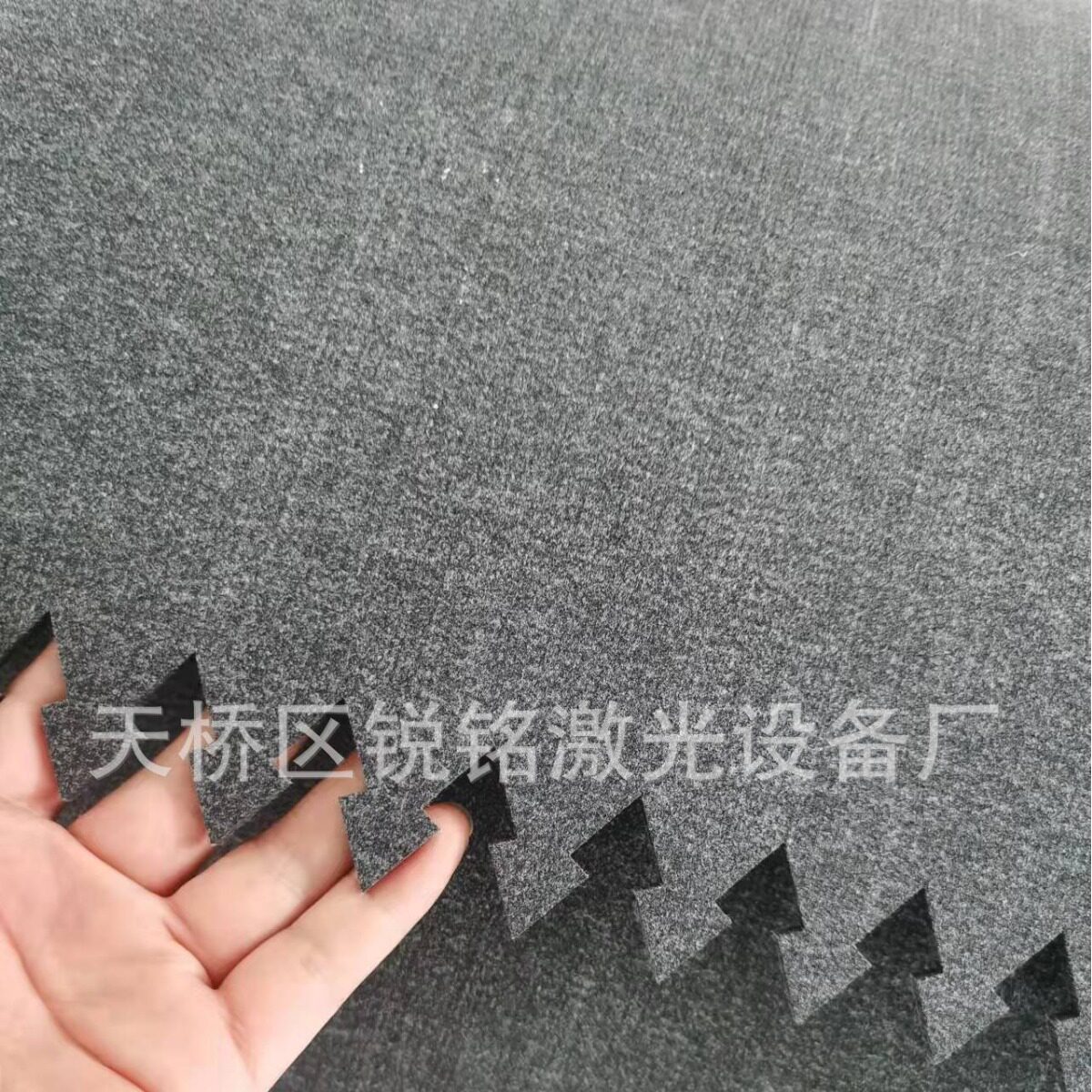 振动刀毛毡切割机台布吸风透气垫板开料机毛毯广告裁切裁剪机皮带