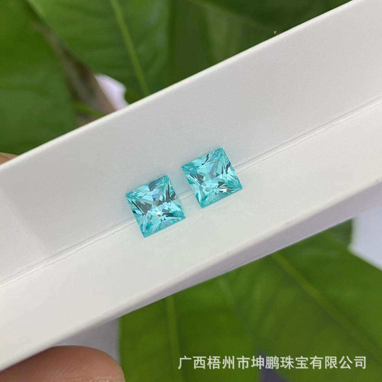 源头厂家霓虹蓝帕拉伊巴碧玺实验室培育蓝宝石湖水蓝公主方裸石