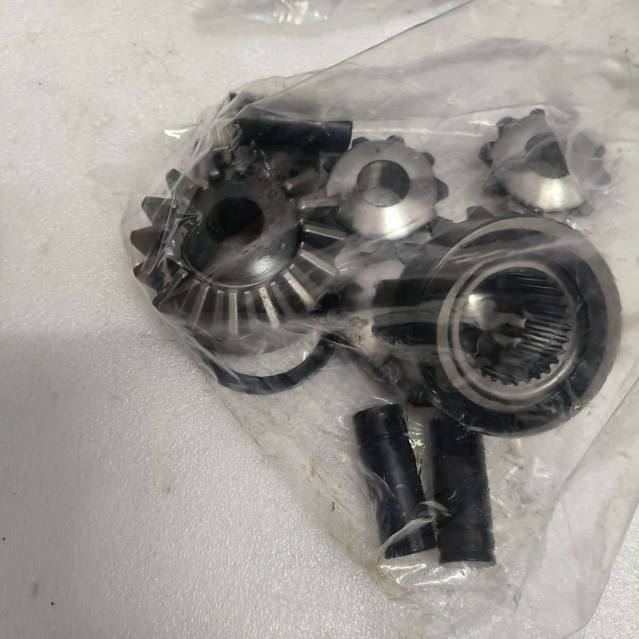 现代150W-7/140W-7/140W-9轮挖配件差速器组件ZTAM-00039