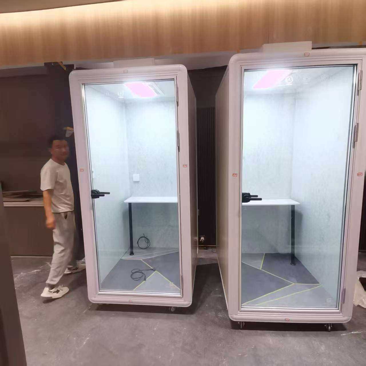 可移动声普隔音房可拆卸办公室静音仓睡眠舱钢琴房电话亭厂家图片