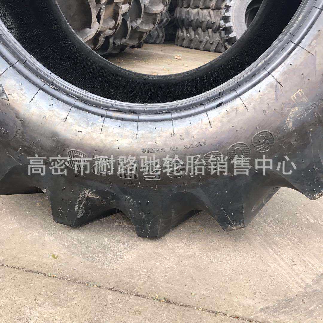 凯斯拖拉机轮胎710 70R38 42子午线钢丝胎配钢圈加宽超载重轮胎