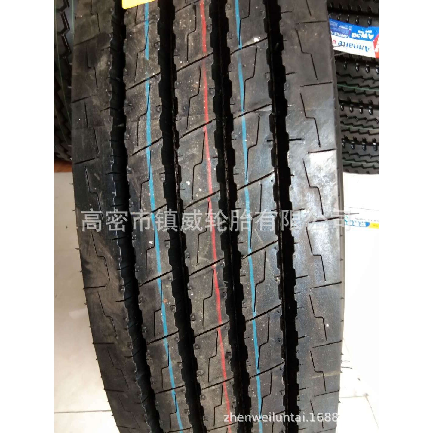 平板车钢丝轮胎 9R22.5 10R22.5 卡车轮胎