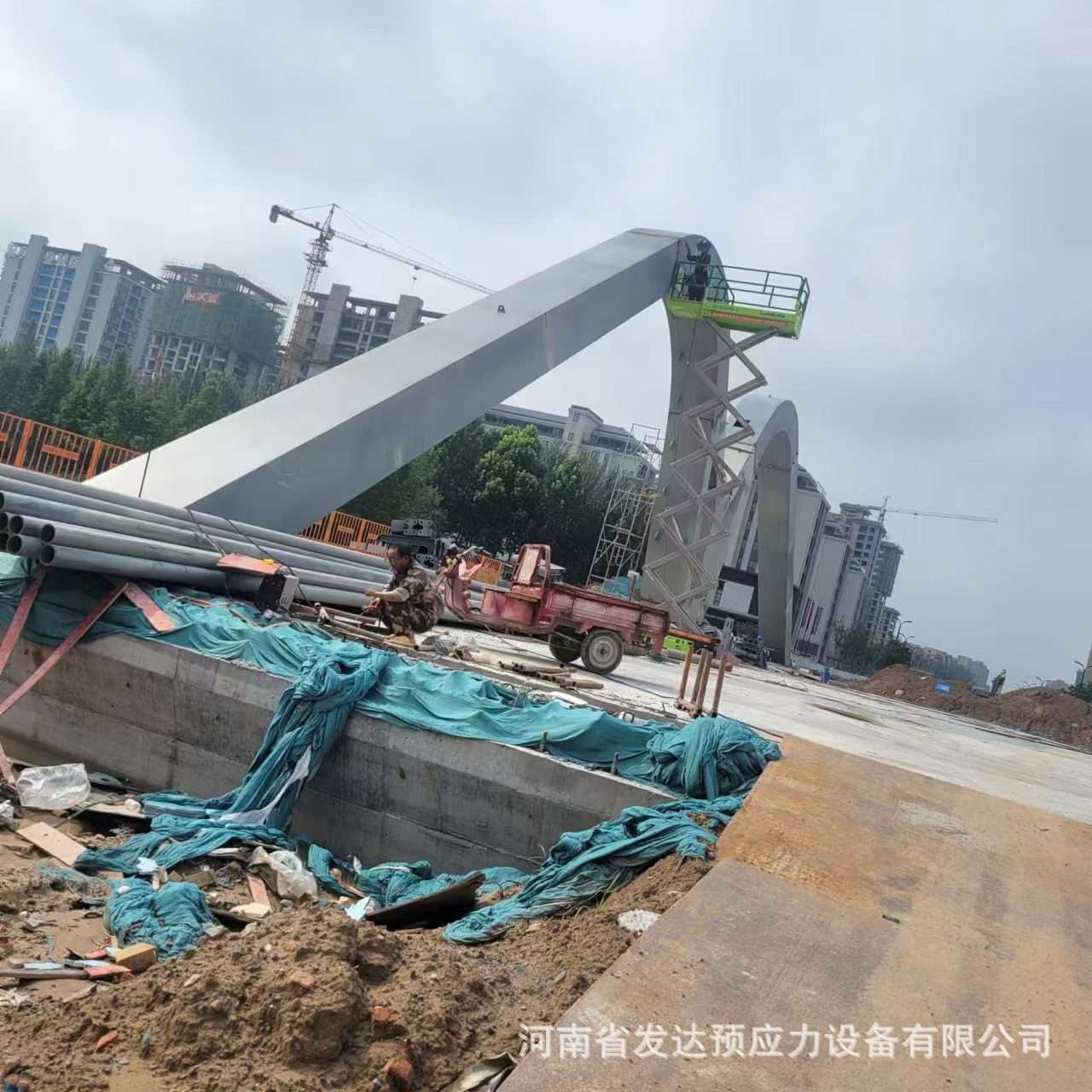 公路桥梁吊索预应力桥梁施工加固吊杆不锈钢拉索钢拉杆斜拉索厂家