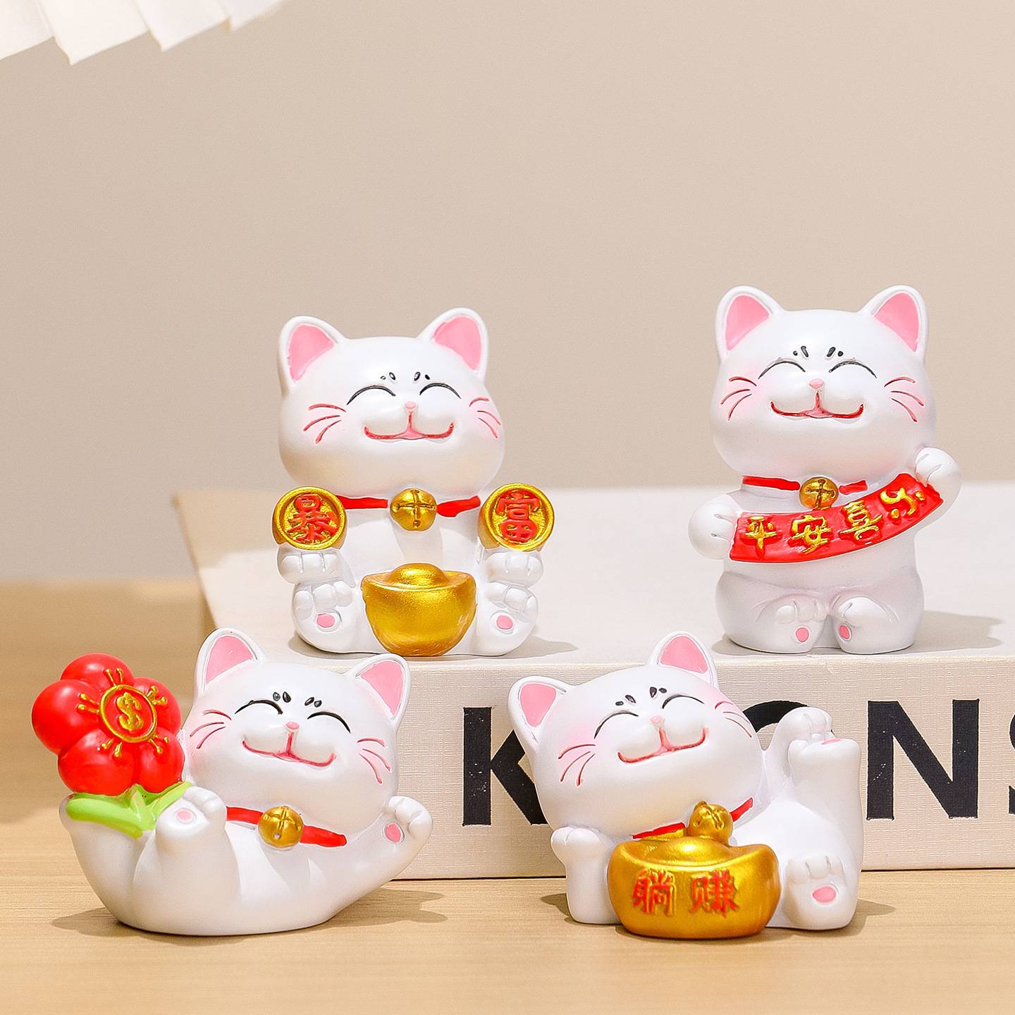 创意可爱福气招财猫桌面摆件装饰图片