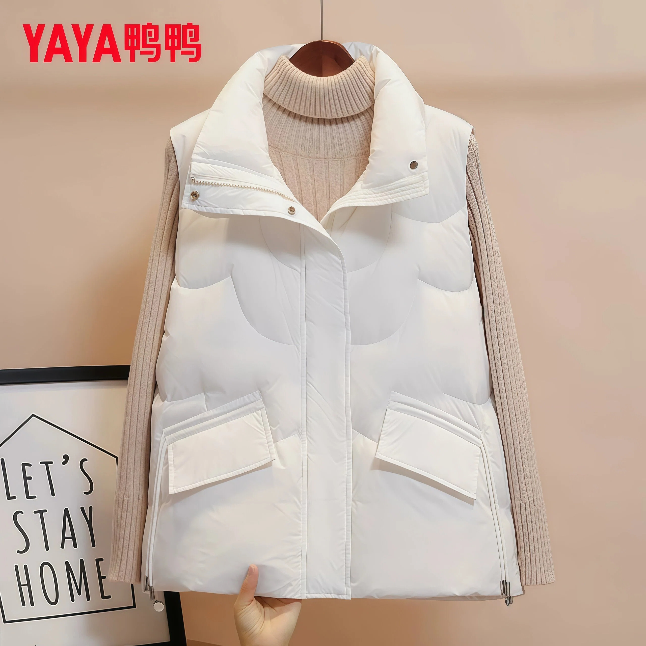 冬季白色羽绒马甲女宽松