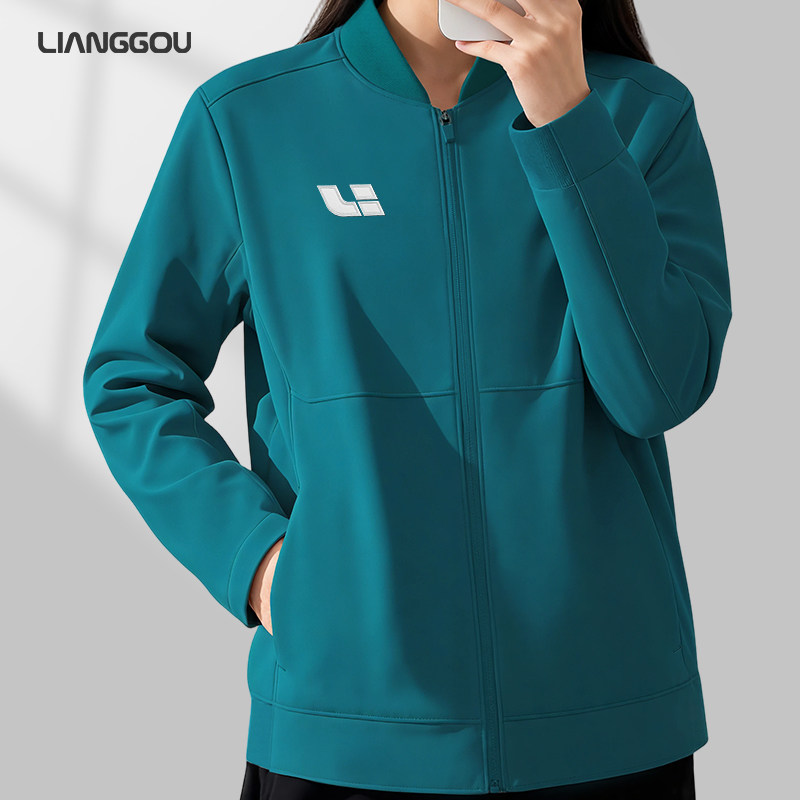 理想绿重磅软壳冲锋衣工作服定制企业团体秋冬防水夹克外套印logo