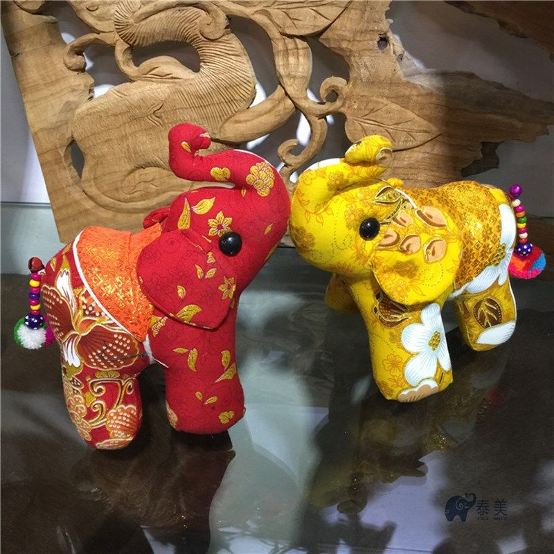 可爱大象布艺玩具泰国手工吉祥小象旅游礼品桌面装饰创意汽车摆件