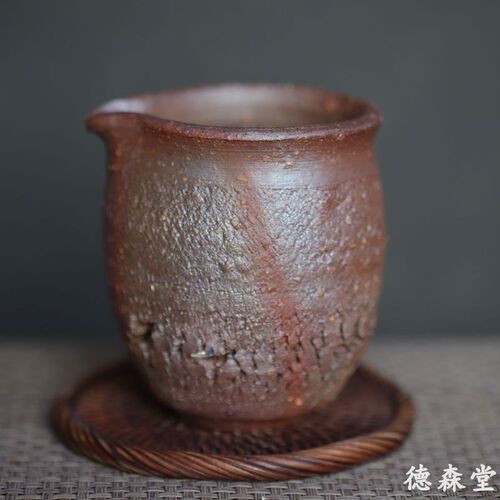 老岩泥爆裂柴烧公道杯 云南龙窑原矿粗陶手工枯藤树皮 龟裂纹茶海
