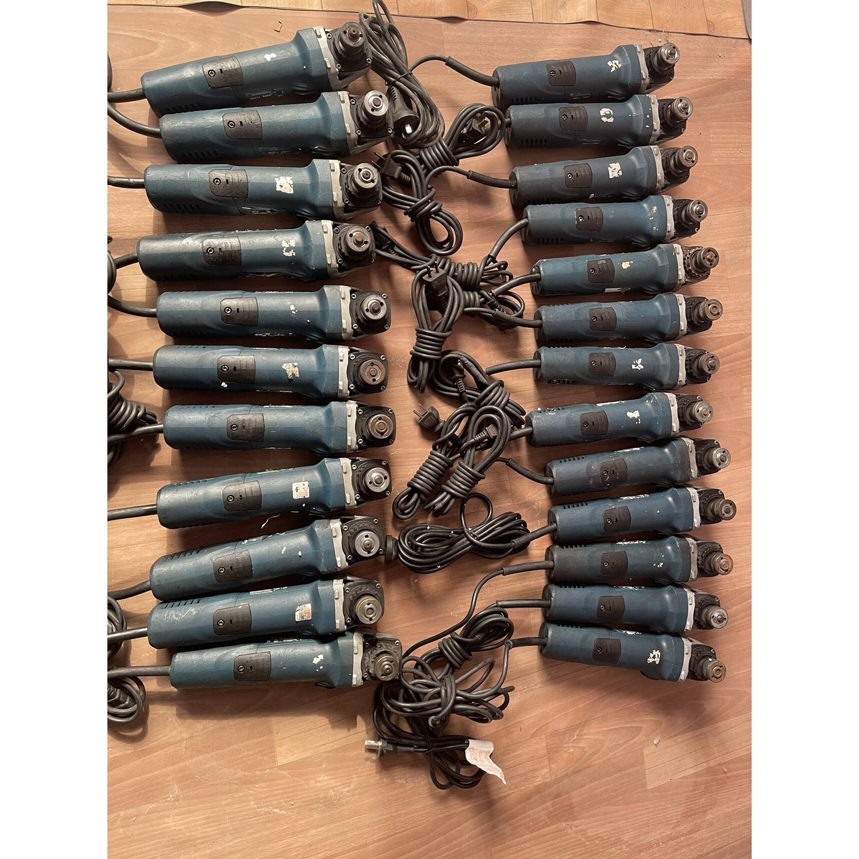 二手正品原装机器博士角磨机GWS7-100,工业级细腰设计,成色较好图片
