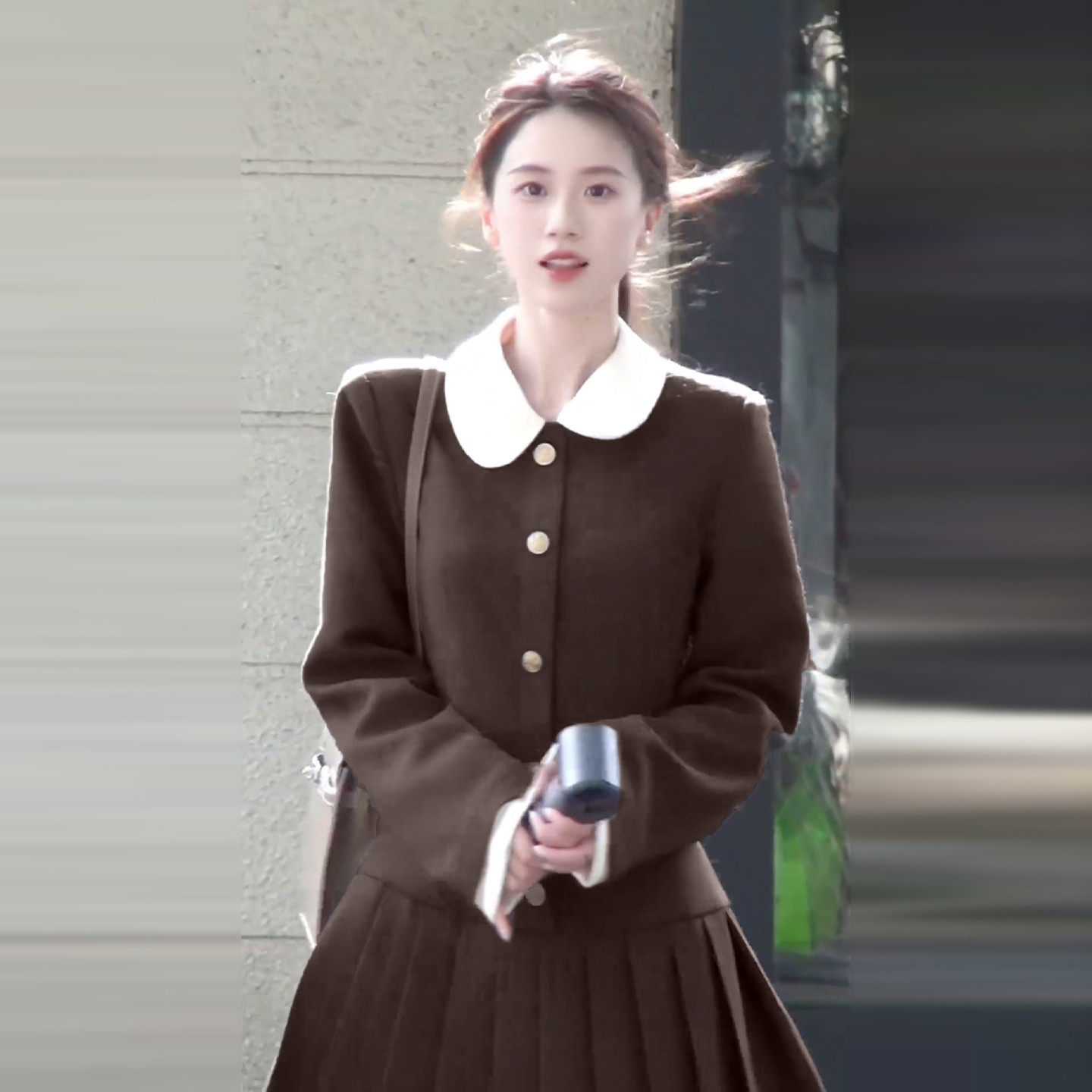 韩系小个子学院风长袖连衣裙子女2026新款早秋收腰显瘦减龄百褶裙
