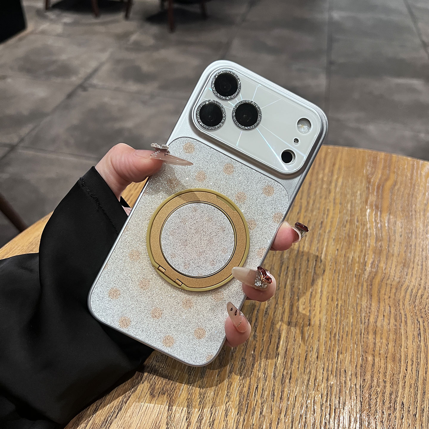 闪粉波点支架全包iPhone防摔壳