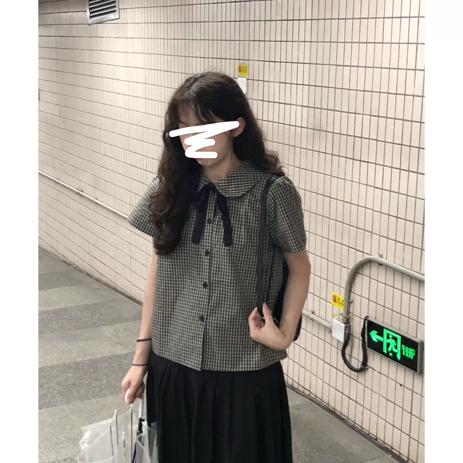 日系学院风蝴蝶结格子娃