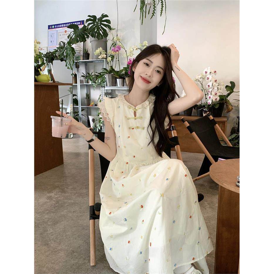 甜美碎花盘扣连衣裙女夏季2025新款收腰显瘦中长款设计感背心裙子