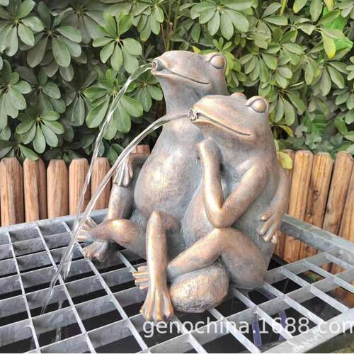 青蛙情侣吐水器可爱动物现代流水摆件花园公园室外庭院室内-3