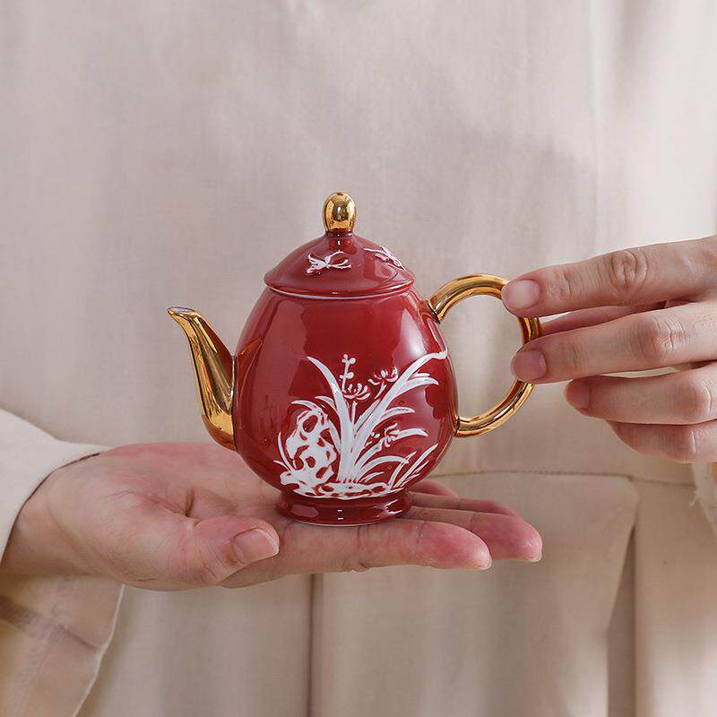 红釉堆雕白瓷功夫茶具套装家用陶瓷复古茶壶茶杯整套高档礼盒