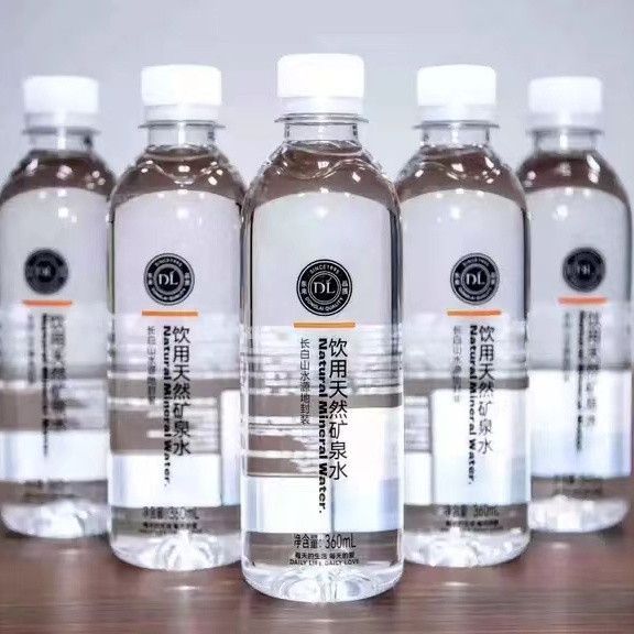 DL胖东来饮用天然矿泉水360ml图片