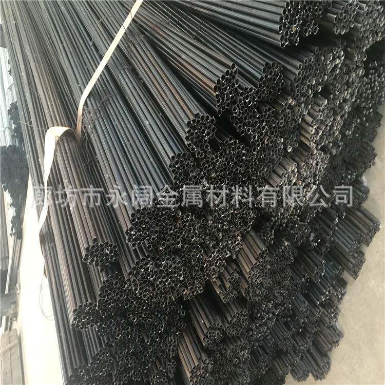 铁管空心铁管薄壁布衣柜铁管小口径铁管家具用铁管镀锌铁管