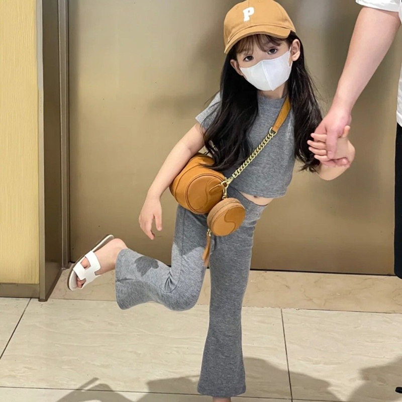 女童夏装套装儿童女孩洋气冰丝喇叭裤夏天薄款宝宝纯色短袖两件套