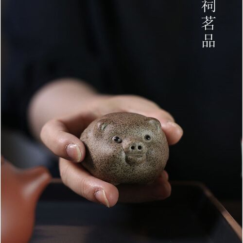 圆嘟嘟粗陶小猪茶宠可爱萌宠招财进宝生肖猪茶盘摆件迷你猪茶玩